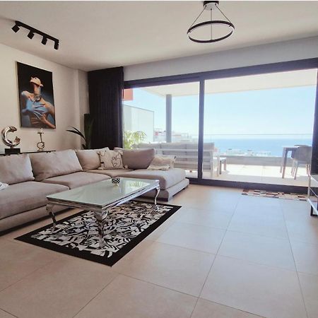 Blue Lady By The Sea Apartment Fuengirola Bagian luar foto