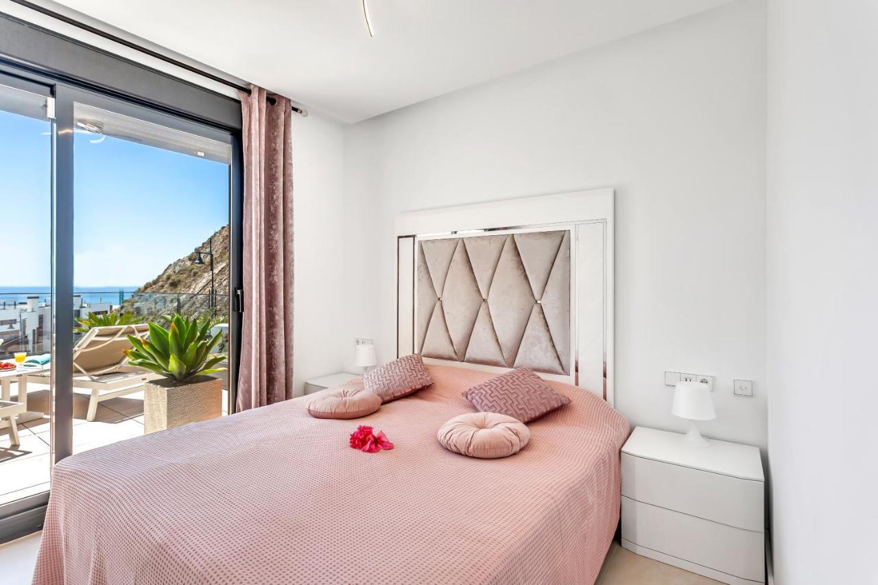 Blue Lady By The Sea Apartment Fuengirola Bagian luar foto