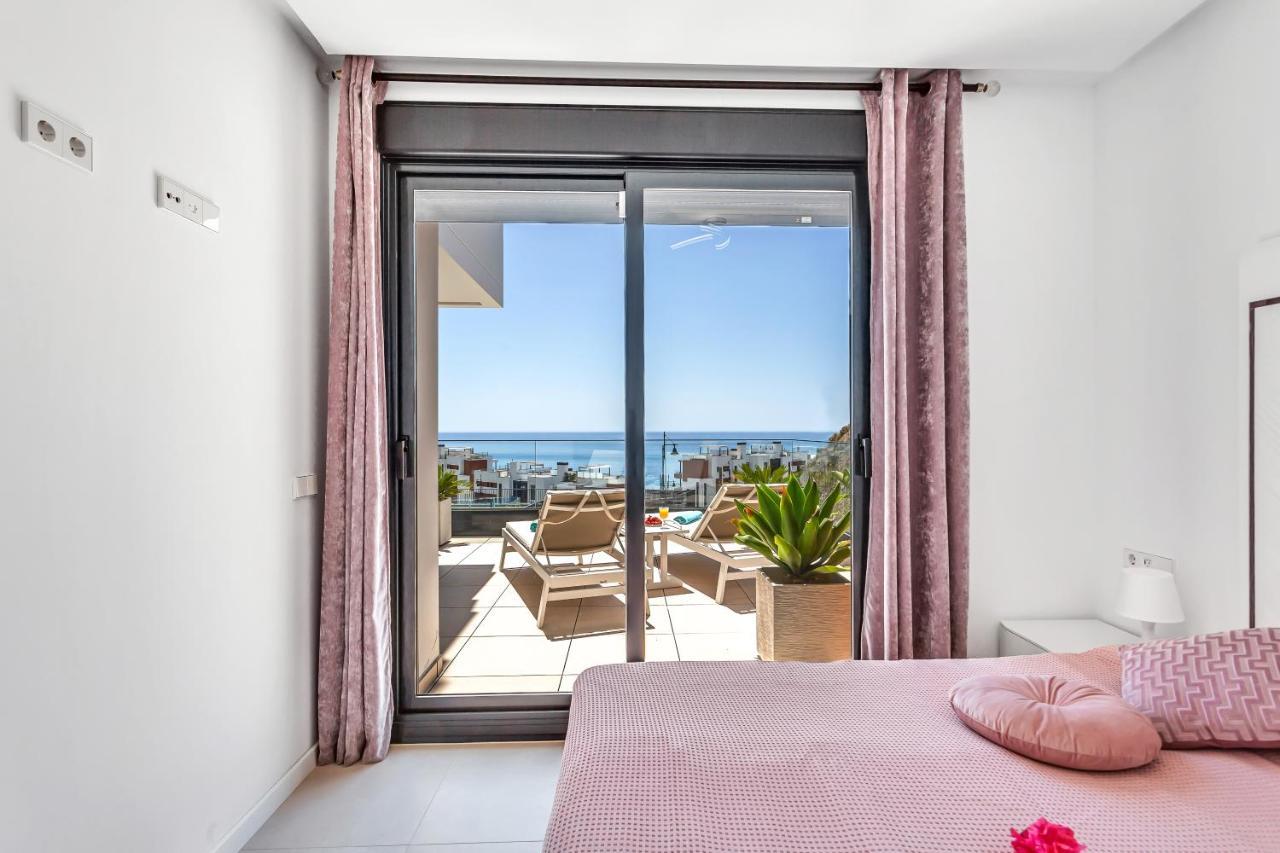 Blue Lady By The Sea Apartment Fuengirola Bagian luar foto
